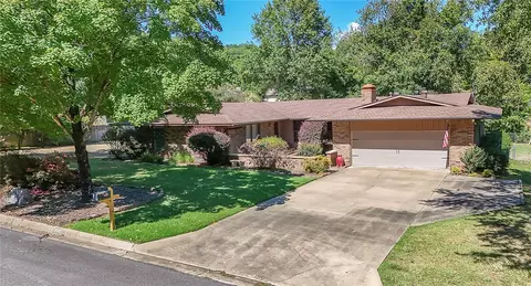 1104 Princess Ct, Russellville, AR 72801