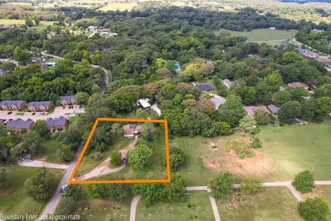 2209-2211 W Central St, Siloam Springs, AR 72761