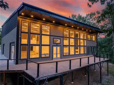 18649 Saddle Shop Ln, Springdale, AR 72764