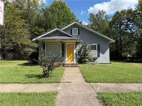517 N Wright St, Siloam Springs, AR 72761