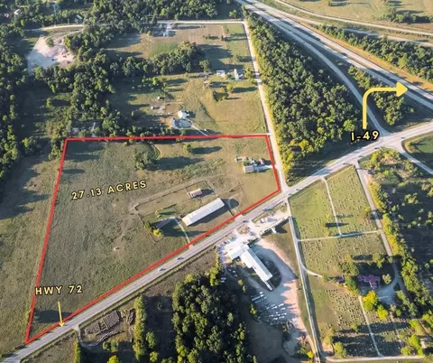 13531 N Mount Pleasant Rd, Gravette, AR 72736