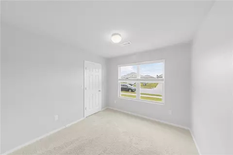 Bedroom - 1650 King Rd, Centerton, AR 72719 photo 6 of 7
