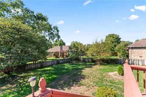 Exterior - 1146 W Rockhill St, Springfield, MO 65810 photo 5 of 9