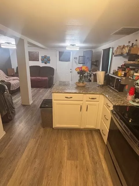 502 N Cleveland Ave, Russellville, AR 72801