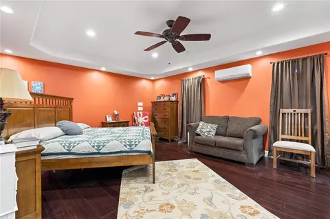 Bedroom - Hc 73 Box 140, Dogpatch, AR 72648 photo 3 of 4