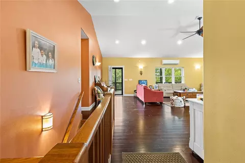 Entry Way - Hc 73 Box 140, Dogpatch, AR 72648 photo 1 of 1