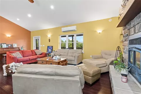 Living - Hc 73 Box 140, Dogpatch, AR 72648 photo 2 of 2