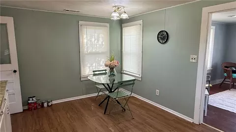 Dining - 419 Center Ave, Harrison, AR 72601 photo 1 of 1