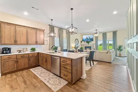 404 NW 59th Ave, Bentonville, AR 72713