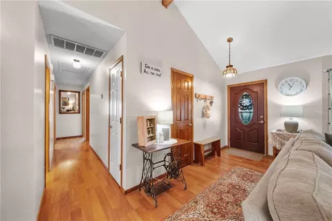 Entry Way - 1321 Quail Run Cir, Bentonville, AR 72712 photo 1 of 1