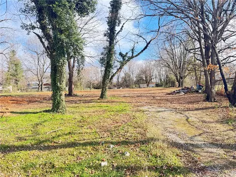 4219 Old Wire Rd, Springdale, AR 72764
