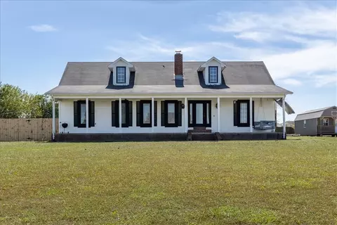 1210 Persimmon St, Centerton, AR 72719