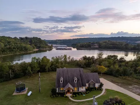18361 Cozy Cabin Rd, Springdale, AR 72764