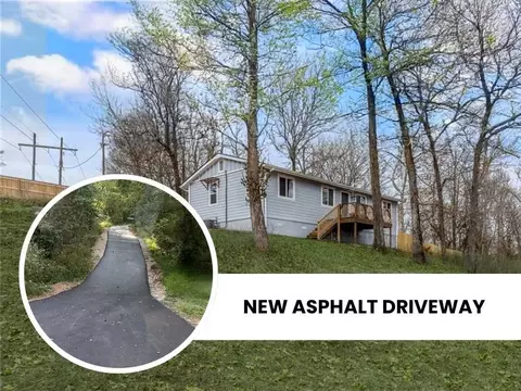 969 Rader Rd, Rogers, AR 72756