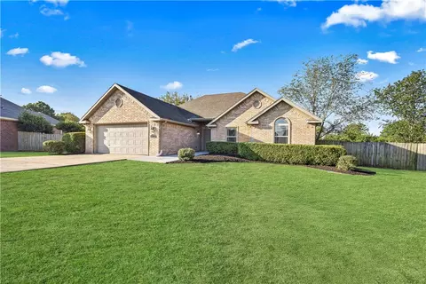 5477 Monica-marie Ave, Springdale, AR 72762