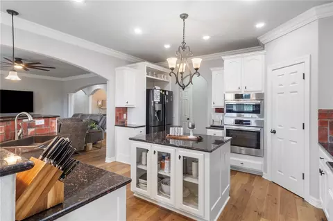 Kitchen - 3605 W Legacy Ln, Rogers, AR 72758 photo 1 of 3