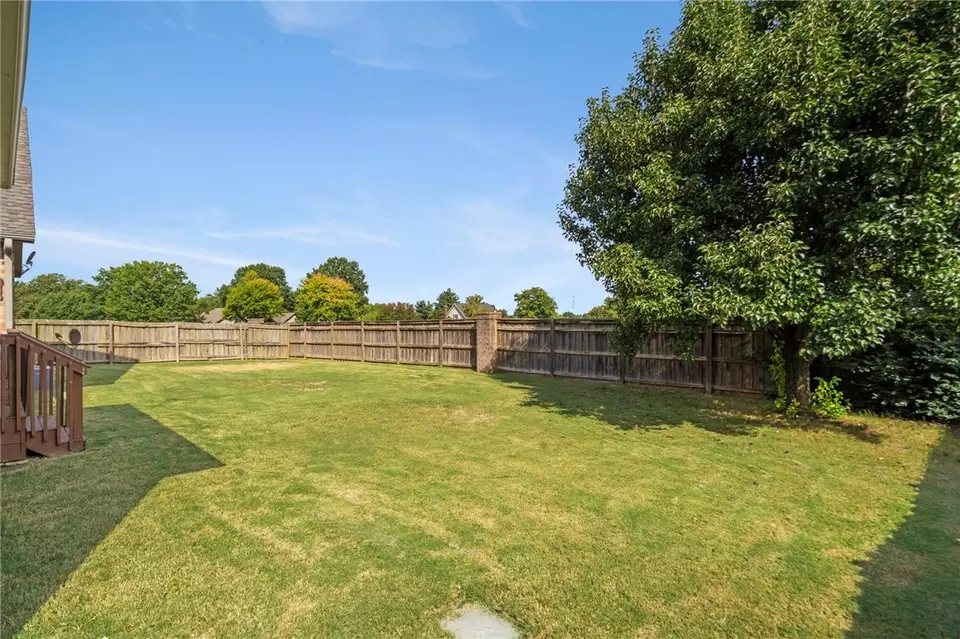 Exterior - 3605 W Legacy Ln, Rogers, AR 72758 photo 5 of 6