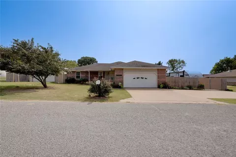 62997 282 Rd, Grove, OK 74344