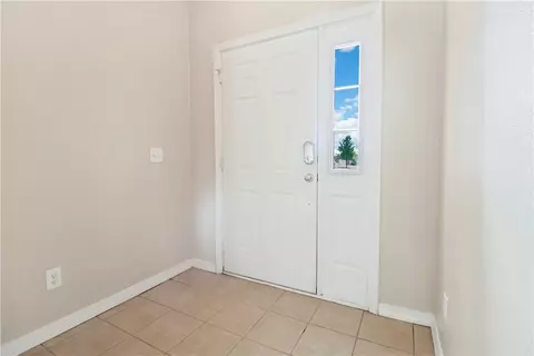 Entry Way - 1195 Apache Trl, Springdale, AR 72764 photo 1 of 6