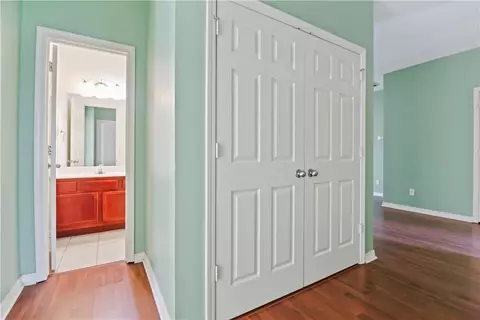 Entry Way - 1195 Apache Trl, Springdale, AR 72764 photo 3 of 6