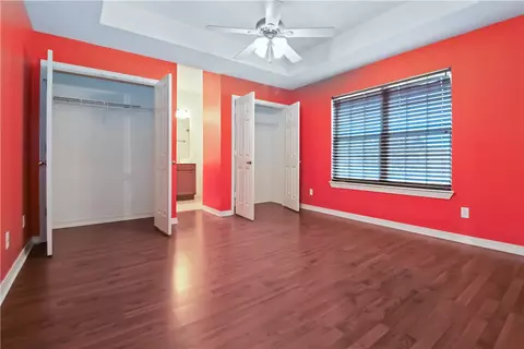 Bedroom - 1195 Apache Trl, Springdale, AR 72764 photo 4 of 13