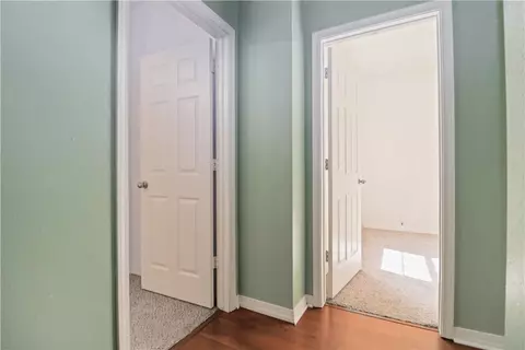 Entry Way - 1195 Apache Trl, Springdale, AR 72764 photo 4 of 6