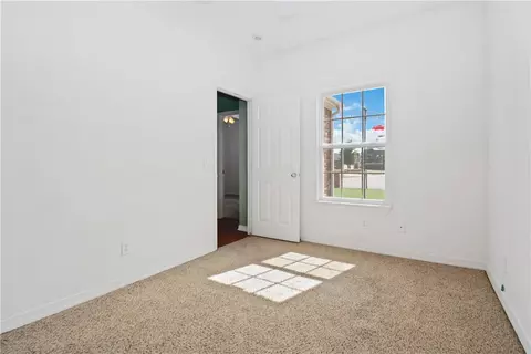 Bedroom - 1195 Apache Trl, Springdale, AR 72764 photo 12 of 13