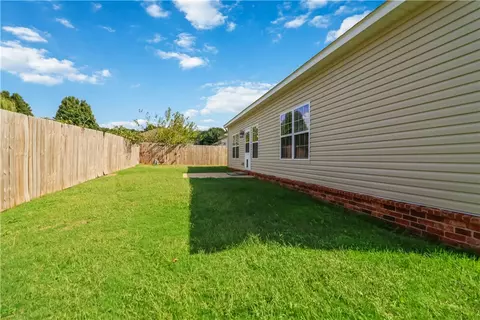 Exterior - 1195 Apache Trl, Springdale, AR 72764 photo 7 of 12