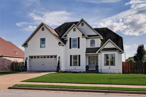1726 W Berkeley Ave, Rogers, AR 72758