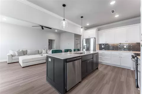 Kitchen - 931 Moosehead St, Bentonville, AR 72713 photo 5 of 5