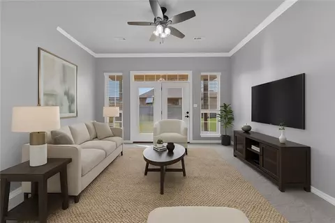 961 Glass St, Cave Springs, AR 72718