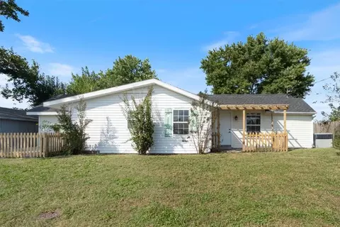 202 Buttry Rd, Rogers, AR 72756