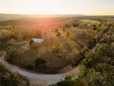 1319 Marion County 8036 Ln, Peel, AR 72668