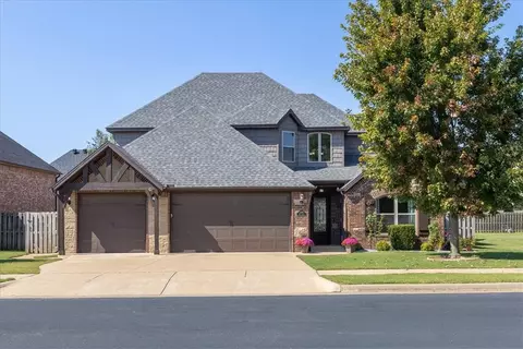 3900 SW Layton Rd, Bentonville, AR 72713
