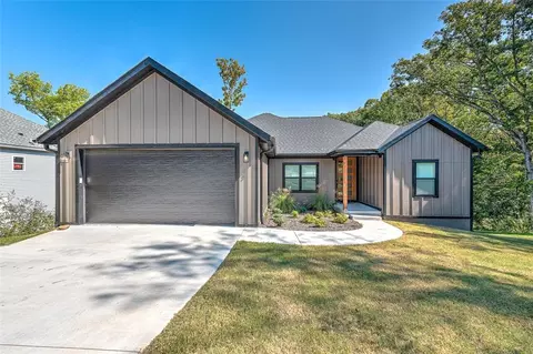45 Blairgowrie Dr, Bella Vista, AR 72715