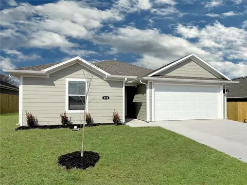 990 Hudson St, Prairie Grove, AR 72753