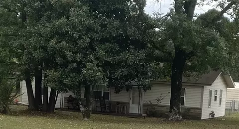 1101 W Main St, Lamar, AR 72846