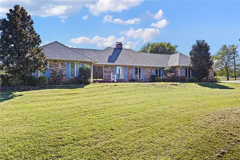 493 Huckleberry Rd, Dover, AR 72837