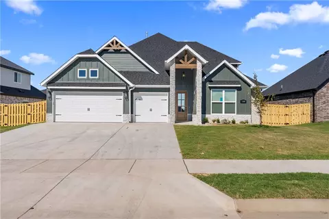 1500 Tiffany St, Centerton, AR 72719