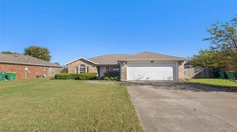 1042 Applewood Cir, Centerton, AR 72719