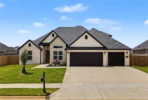 2213 Bergman Rd, Pea Ridge, AR 72751