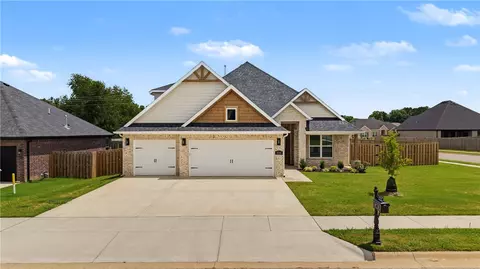2200 Bergman Rd, Pea Ridge, AR 72751