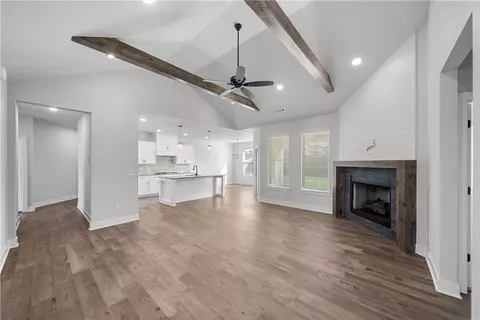 901 Carlock Dr, Pea Ridge, AR 72751
