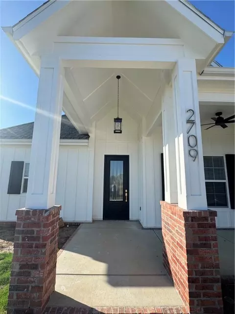 2709 Lunar Ave, Lowell, AR 72745 photo 2