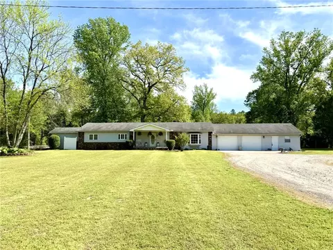 567 Broomfield Rd, Dover, AR 72837