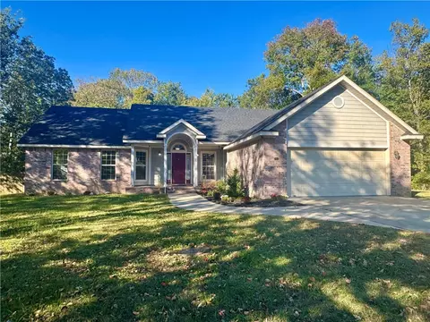 100 W Greenwood St, Fayetteville, AR 72701