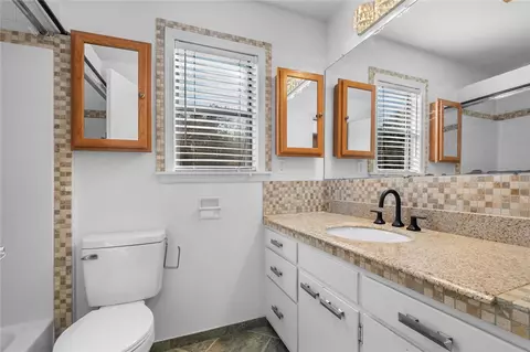 Bath - 209 Mill St, Anderson, MO 64831 photo 4 of 5