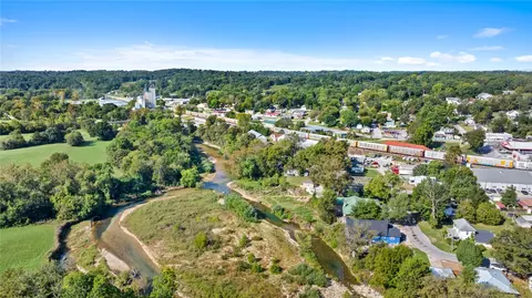 View/Area - 209 Mill St, Anderson, MO 64831 photo 10 of 11