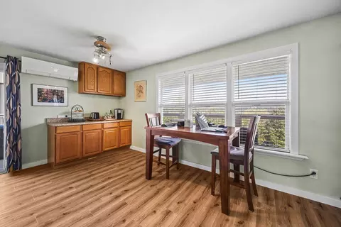 Dining - 18502 Coppermine Rd, Rogers, AR 72756 photo 1 of 2