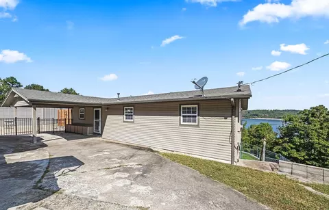Exterior - 18502 Coppermine Rd, Rogers, AR 72756 photo 1 of 9
